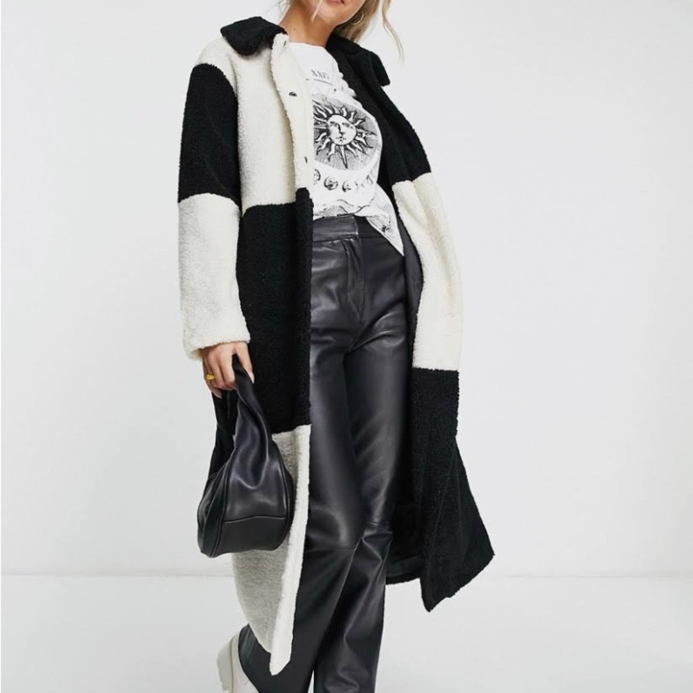 Color block coat - Picture 2 of 10